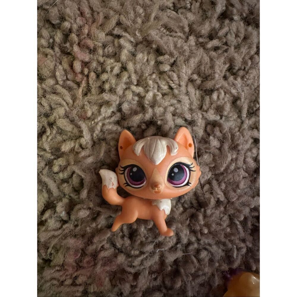 Littlest Pet Shop #3676 Kitery Banter cat Figure – LPS Original